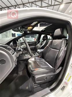 کرایسلەر 300